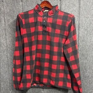 Duluth Trading Co Red and Black Plaid Pullover